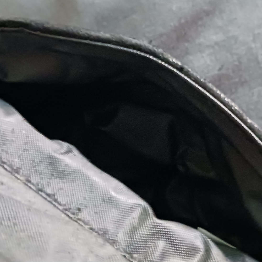 Purse - Picture 3 of 6